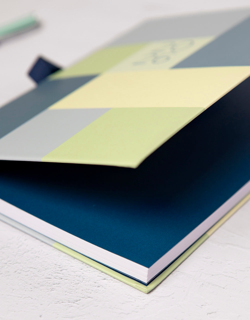 Letts of London Gradient Range #color_gradient-blue