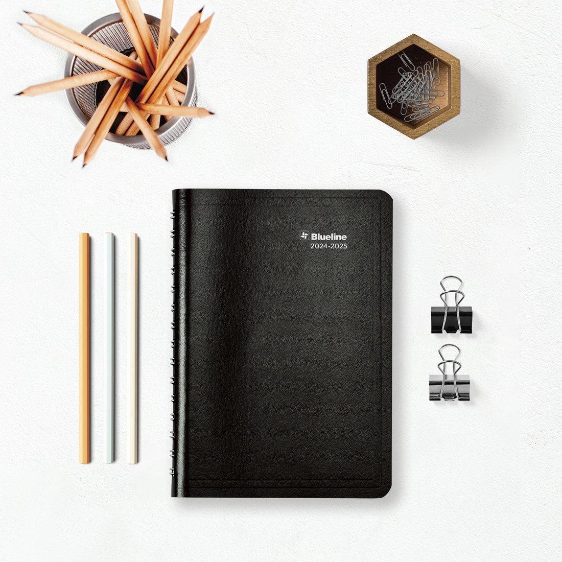 Academic Daily Planner 2024-2025, Black, English, CA201.BLK