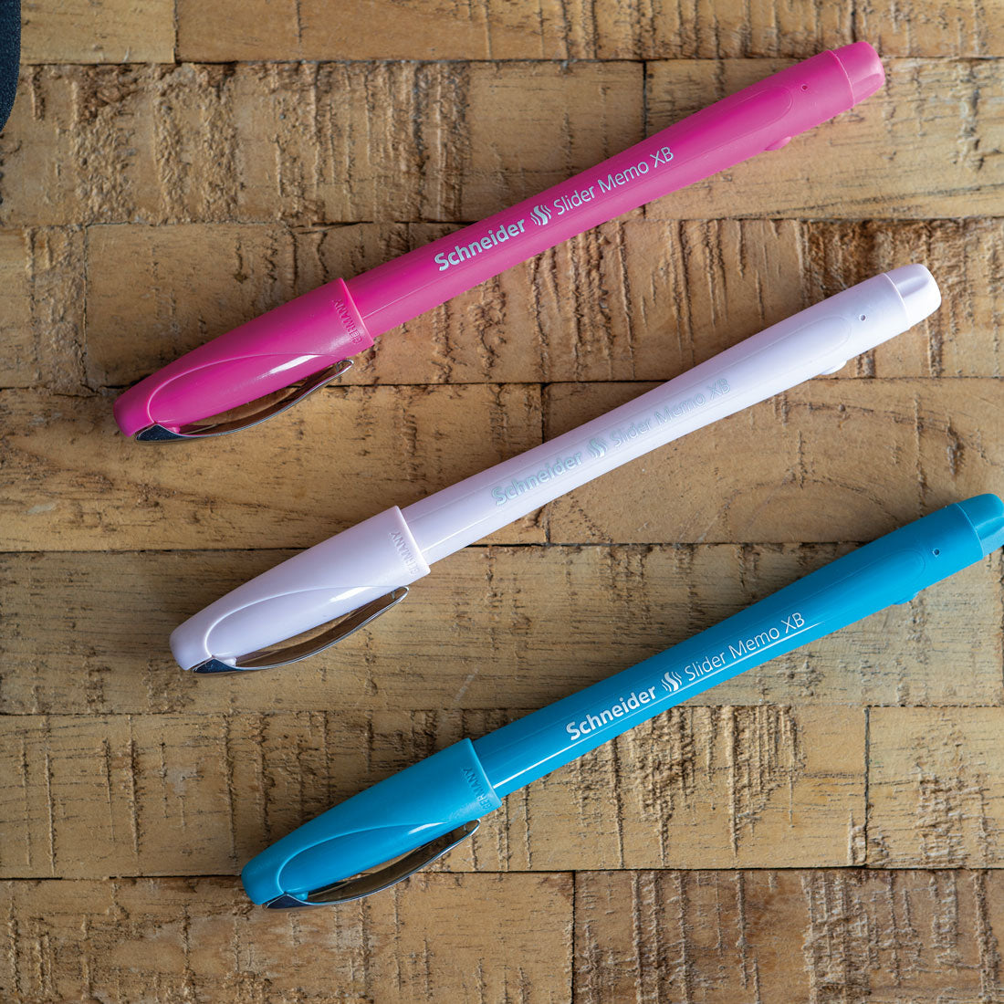 Schneider Memo Ballpoint Pens XB,Special Limited Edition, Blue Ink, Promo Set of 4 Units + 1 FREE Rave 150255